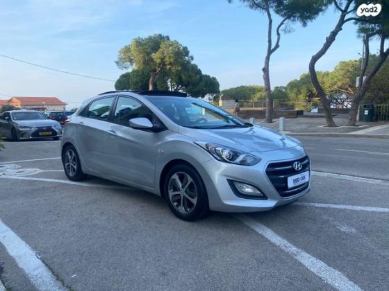 יונדאי i30 Premium אוט' 1.6 (135 כ''ס) בנזין 2015 למכירה בחיפה