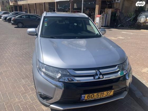 מיצובישי אאוטלנדר Instyle אוט' 7 מק' 2.0 (150 כ"ס) בנזין 2016 למכירה בחולון