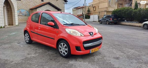 פיג'ו 107 Trendy אוט' 1.0 (70 כ''ס) בנזין 2011 למכירה בקרית מוצקין