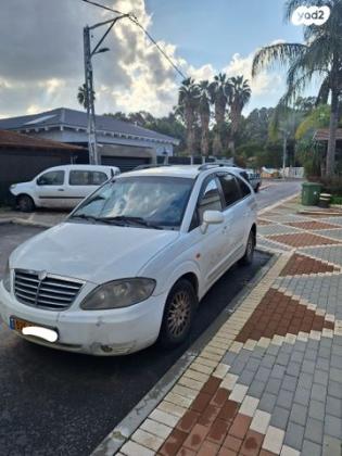 סאנגיונג רודיוס DLX אוט' דיזל 7 מק' 2.7 (165 כ''ס) דיזל 2010 למכירה בפתח תקווה