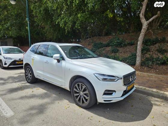 וולוו XC60 4X4 T8 Inscription הייבריד אוט' 2.0 (390 כ''ס) היברידי חשמל / בנזין 2019 למכירה ברמת גן