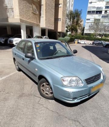יונדאי אקסנט (עד 2012) Family GL אוט' 4 דל' 1.5 (91 כ''ס) בנזין 2005 למכירה בתל אביב יפו