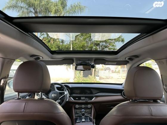 אלפא רומיאו סטלויו 4X4 Speciale אוט' 2.0 (200 כ''ס) בנזין 2018 למכירה בap