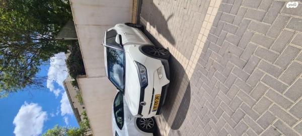 סאנגיונג טיבולי EX אוט' 1.6 (128 כ"ס) בנזין 2016 למכירה בבאר שבע