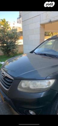 יונדאי סנטה פה 4X4 Executive אוט' בנזין 7 מק' 2.3 (174 כ''ס) בנזין 2011 למכירה בקרית ים