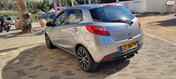 מאזדה H Dynamic אוט' 1.5 (103 כ"ס) בנזין 2013 למכירה בבאר יעקב