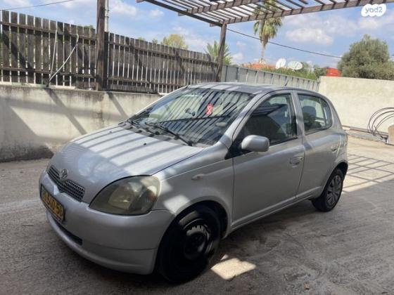 טויוטה יאריס Sol אוט' 1.3 (87 כ''ס) בנזין 2004 למכירה בשוהם