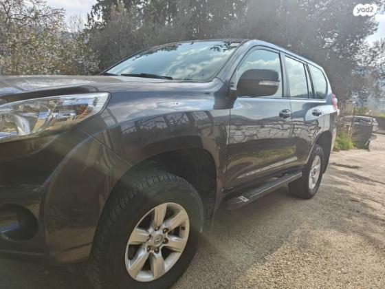 טויוטה לנד קרוזר ארוך 4X4 TS אוט' דיזל 5 מק' 2.8 (177 כ''ס) דיזל 2018 למכירה בבית זית