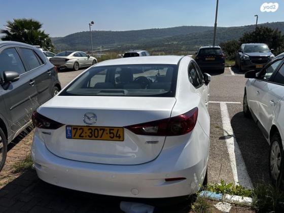 מאזדה i Comfort סדאן אוט' 1.5 (120 כ''ס) בנזין 2015 למכירה בחורפיש