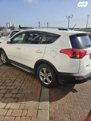 טויוטה RAV4 ארוך 4X4 Premium אוט' 2.0 (151 כ''ס) בנזין 2015 למכירה בניצני עוז