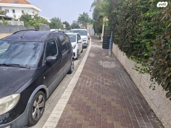 סקודה רומסטר Scout טיפטרוניק 1.6 (105 כ''ס) בנזין 2010 למכירה בשוהם