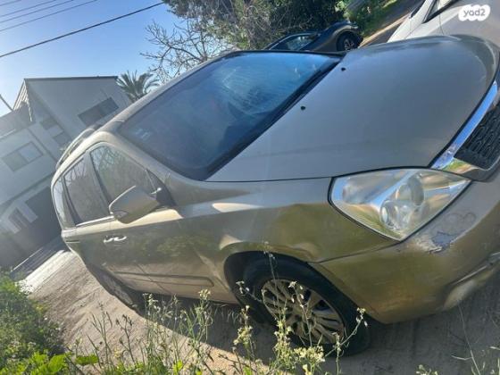 קיה קרניבל LX אוט' 7 מק' 2.7 (189 כ''ס) בנזין 2010 למכירה בראשון לציון