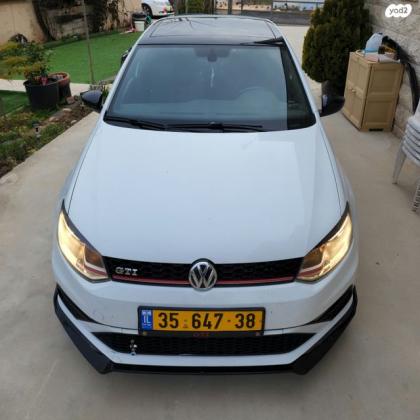 פולקסווגן פולו GTI GTI ידני 1.8 (192 כ"ס) בנזין 2016 למכירה במסעדה