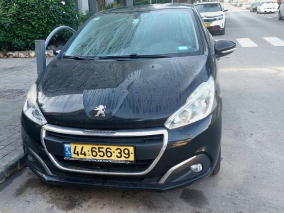 פיג'ו 208 Active Blue Hdi ידני דיזל 1.6 (100 כ"ס) דיזל 2016 למכירה בראשון לציון