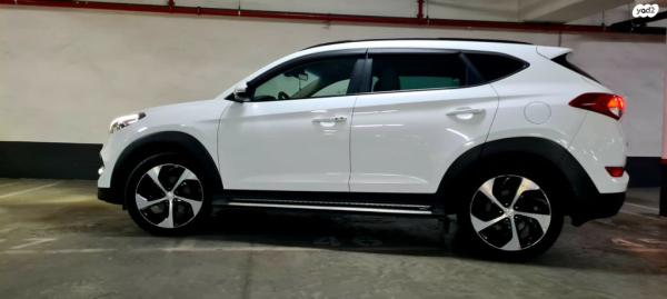 יונדאי טוסון Open Sky אוט' בנזין 2.0 (155 כ"ס) בנזין 2018 למכירה באור יהודה