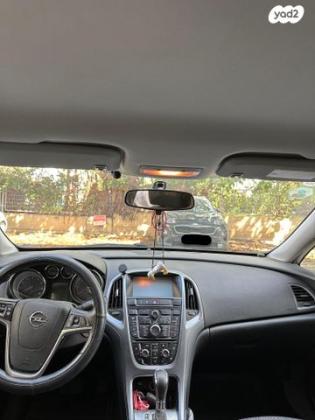 אופל אסטרה Berlina Enjoy סדאן אוט' 1.4 (140 כ"ס) בנזין 2016 למכירה בתל אביב יפו