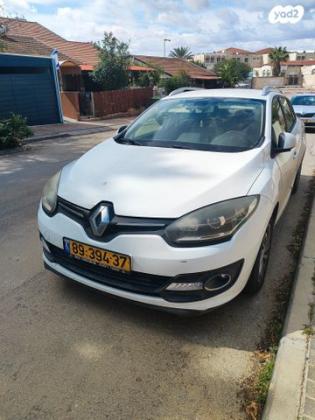 רנו מגאן אסטייט/ גראנד טור Expression אוט' 1.2 (132 כ''ס) בנזין 2016 למכירה בבאר שבע