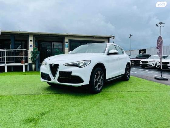 אלפא רומיאו סטלויו 4X4 Speciale אוט' 2.0 (200 כ''ס) בנזין 2019 למכירה בחיפה