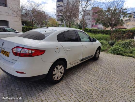 רנו פלואנס Comfort אוט' דיזל 1.5 (110 כ''ס) [2013-2015] דיזל 2013 למכירה בנתניה