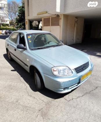 יונדאי אקסנט (עד 2012) Family GL אוט' 4 דל' 1.5 (91 כ''ס) בנזין 2005 למכירה בתל אביב יפו