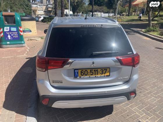 מיצובישי אאוטלנדר Instyle אוט' 7 מק' 2.0 (150 כ"ס) בנזין 2016 למכירה בחולון