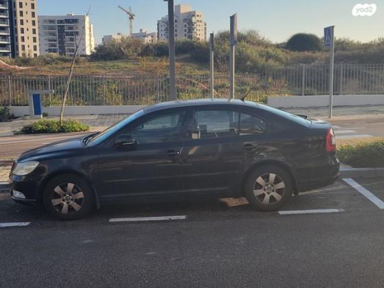 סקודה אוקטביה Elegance אוט' 1.6 (102 כ''ס) בנזין 2009 למכירה בחולון
