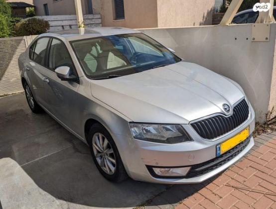 סקודה אוקטביה Style אוט' 1.4 (150 כ"ס) בנזין 2015 למכירה בכפר מנחם