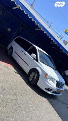 קרייזלר גראנד וויאג'ר Touring אוט' 7 מק' 3.6 (279 כ''ס) בנזין 2015 למכירה בבני ברק