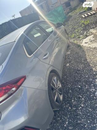 יונדאי איוניק Premium הייבריד אוט' 1.6 (141 כ"ס) בנזין 2017 למכירה בכפר קרע