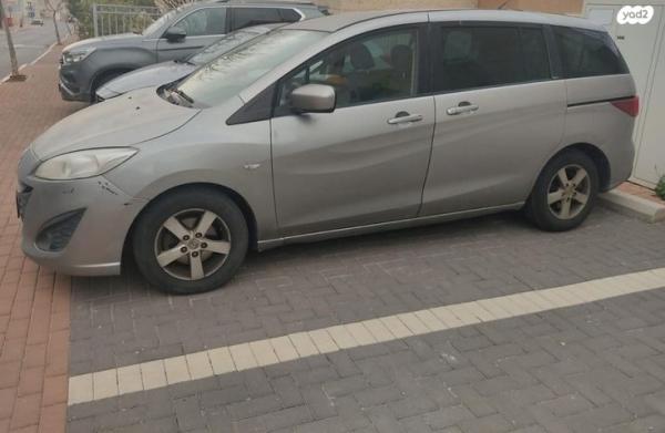 מאזדה C Executive אוט' 2.0 (145 כ"ס) בנזין 2010 למכירה בעלי זהב