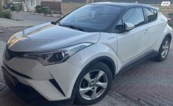 טויוטה C-HR Chic הייבריד אוט' 1.8 (98 כ"ס) בנזין 2018 למכירה בנחף