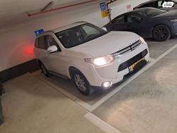 מיצובישי אאוטלנדר Instyle אוט' 7 מק' 2.0 (150 כ"ס) בנזין 2014 למכיר