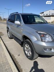 טויוטה לנד קרוזר ארוך 4X4 Luxury אוט' 8 מק' 4.0 (250 כ''ס) בנזין 2007 