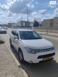 מיצובישי אאוטלנדר Instyle אוט' 7 מק' 2.0 (150 כ"ס) בנזין 2013 למכיר