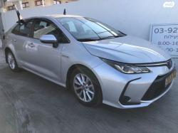 טויוטה קורולה הייבריד Sun סדאן אוט' 1.8 (98 כ''ס) בנזין 2021 למכ