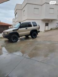 איסוזו טרופר קצר 4X4 S אוט' דיזל 3.0 (159 כ''ס) דיזל 2004 למכירה ב