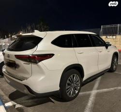 טויוטה היילנדר 4X4 Platinium הייבריד אוט' 2.5 (243 כ''ס) בנזין 2021 ל