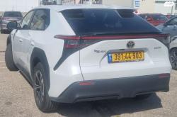 טויוטה BZ4X 4X2 Motion אוט' חשמלי (204 כ''ס) חשמלי 2023 למכירה בראשו