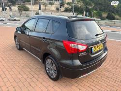 סוזוקי SX4 קרוסאובר GLX אוט' 1.6 (118 כ''ס) בנזין 2015 למכירה בחיפ