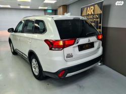 מיצובישי אאוטלנדר Instyle אוט' 7 מק' 2.0 (150 כ"ס) בנזין 2017 למכיר