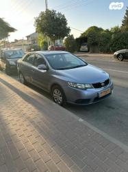 קיה פורטה LX אוט' 1.6 (126 כ"ס) בנזין 2010 למכירה באריאל