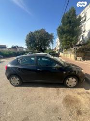 סיאט איביזה Reference אוט' 5 דל' 1.2 (105 כ''ס) בנזין 2012 למכירה ברמ