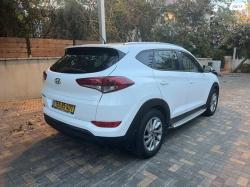 יונדאי טוסון Premium אוט' בנזין 2.0 (155 כ"ס) בנזין 2017 למכירה בפ