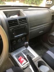 דודג' ניטרו 4X4 SE אוט' 3.7 (205 כ''ס) בנזין 2009 למכירה בבת ים
