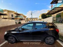 סוזוקי SX4 קרוסאובר GLX אוט' 1.6 (118 כ''ס) בנזין 2017 למכירה בחיפ