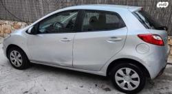 מאזדה H Active אוט' 1.5 (103 כ"ס) בנזין 2012 למכירה בחיפה
