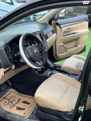 מיצובישי אאוטלנדר Instyle אוט' 7 מק' 2.0 (150 כ"ס) בנזין 2016 למכיר