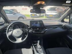 טויוטה C-HR Club הייבריד אוט' 1.8 (98 כ''ס) בנזין 2018 למכירה בבת י