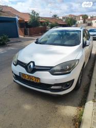 רנו מגאן אסטייט/ גראנד טור Expression אוט' 1.2 (132 כ''ס) בנזין 2016 