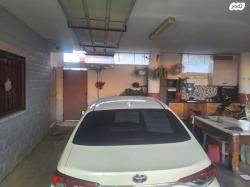 טויוטה קורולה הייבריד Limited סדאן אוט' 1.8 (98 כ''ס) בנזין 2019 ל